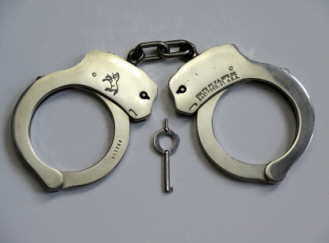 1974 colt handcuffs left